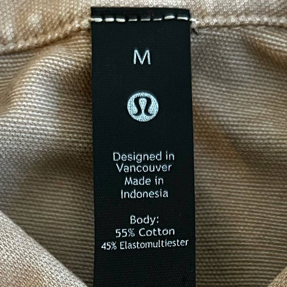 Lululemon Commission Shirt. Size Medium - Picture 8 of 9